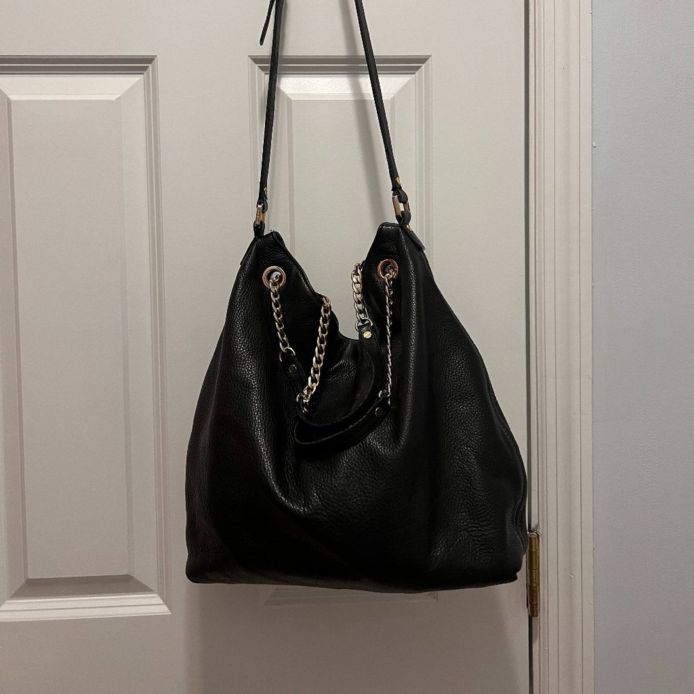 Micheal Kors black leather 2 way purse - Picture 12 of 16